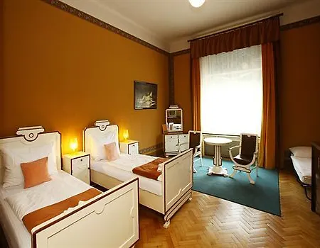 Chateau Kotera 4* רטבור